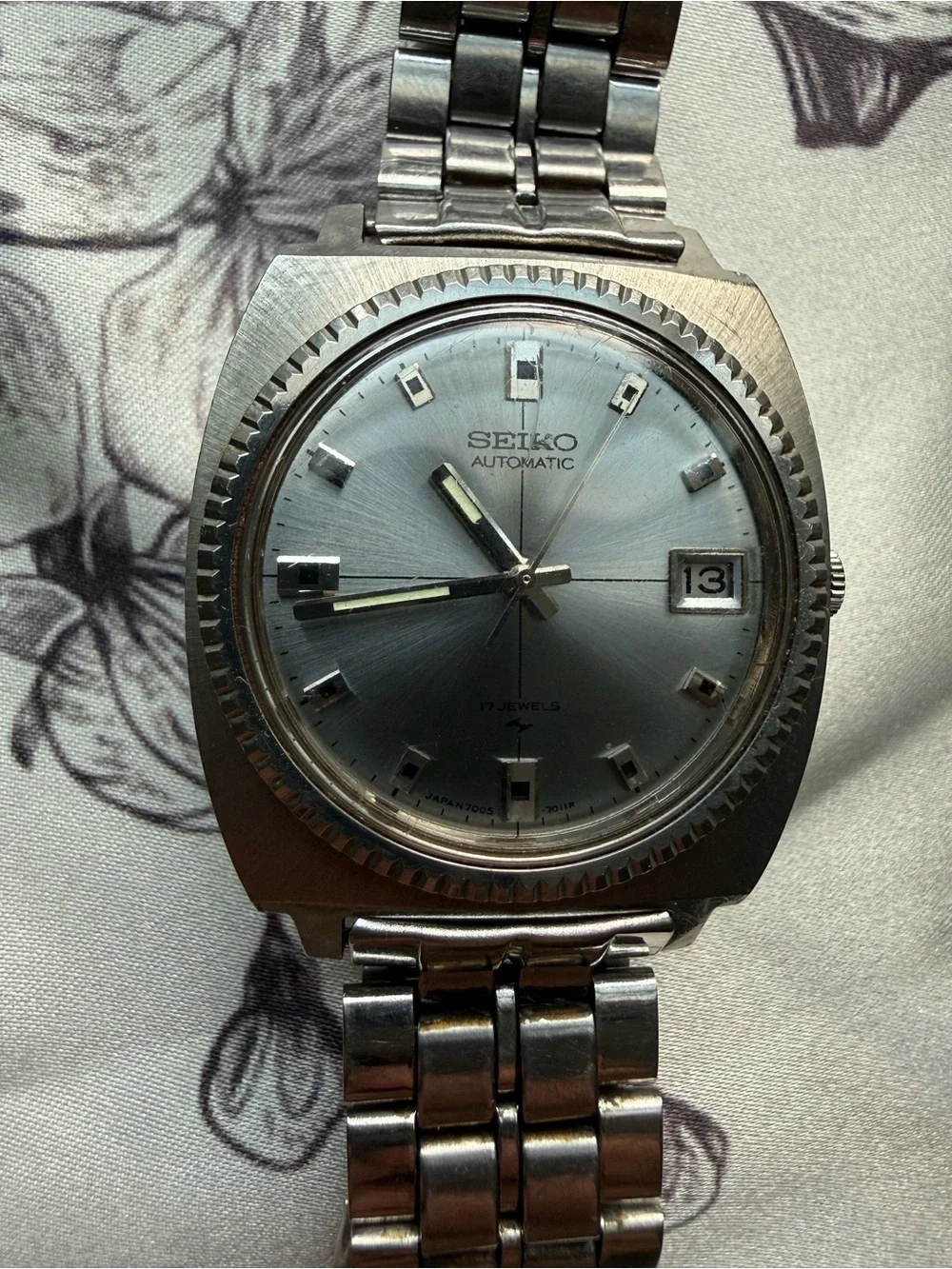 Vintage 1970 Seiko Cushion Automatic 7005-7027 Men’s Watch Triple Silver